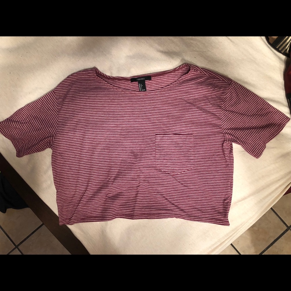 T-Shirt Crop Top